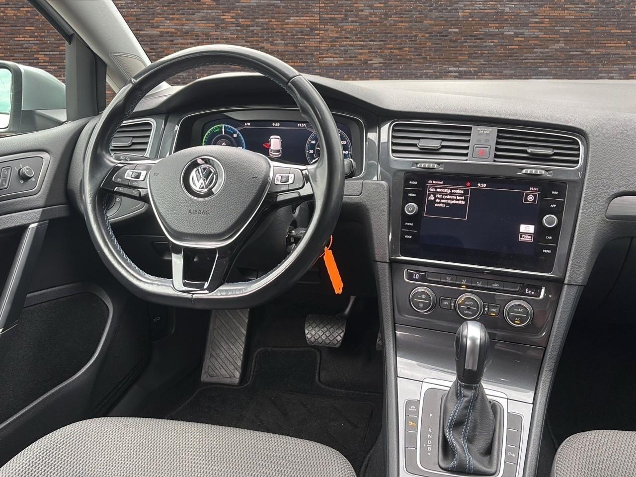 Volkswagen e-Golf E-DITION