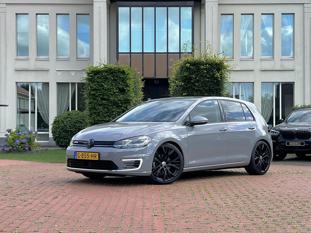 Volkswagen e-Golf e-Golf - SOH 95% - Dynaudio - 19 ich velgen - Adaptive Cruise