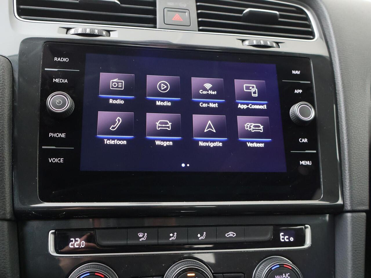 Volkswagen e-Golf E-DITION | 136 PK | SoH 87% | Adaptive cruise control | LED verlichting | Navigatiesysteem |