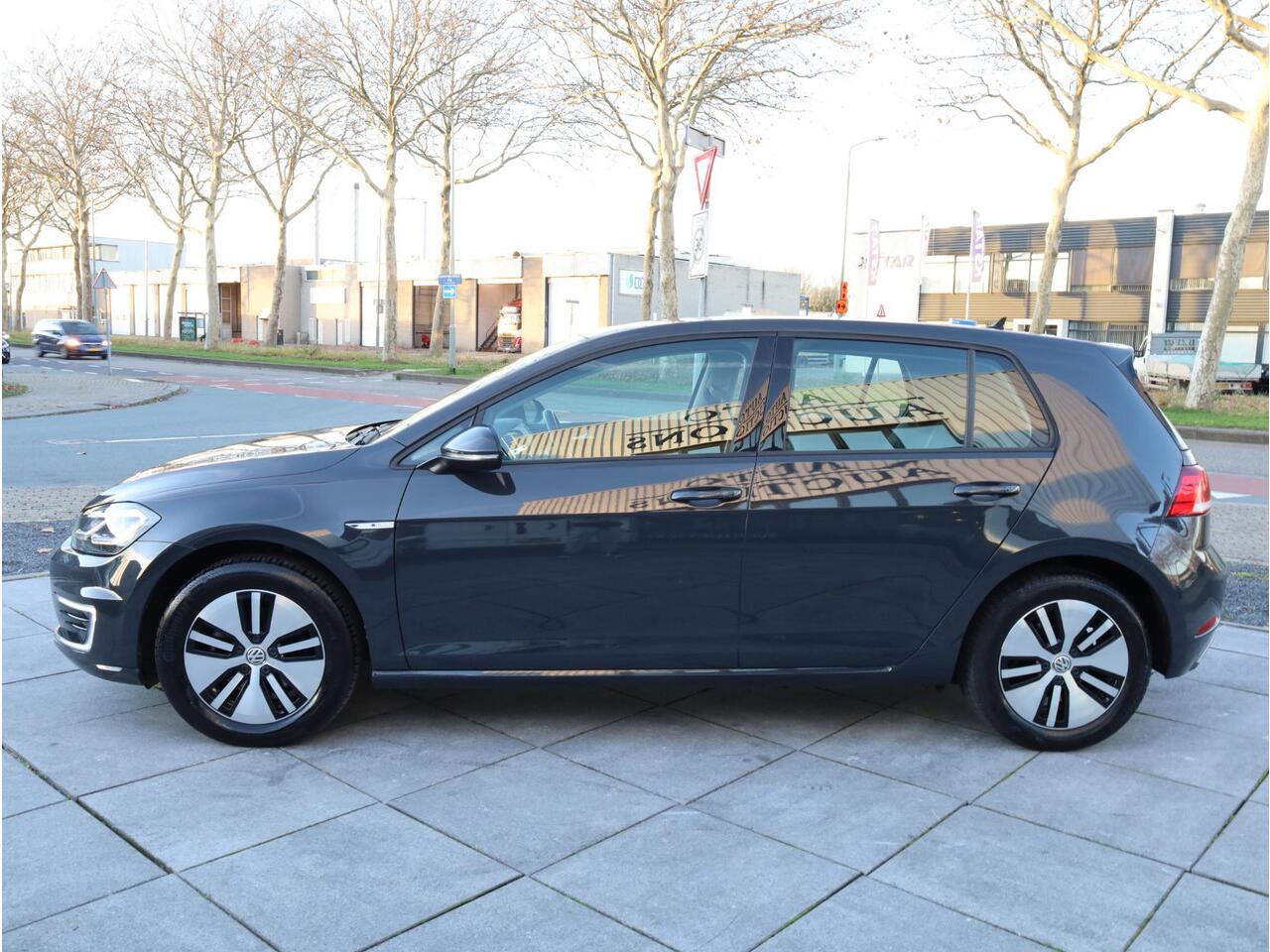 Volkswagen e-Golf E-dition 100KW | Adaptive Cruise | Carplay/Android | LED | CCS |