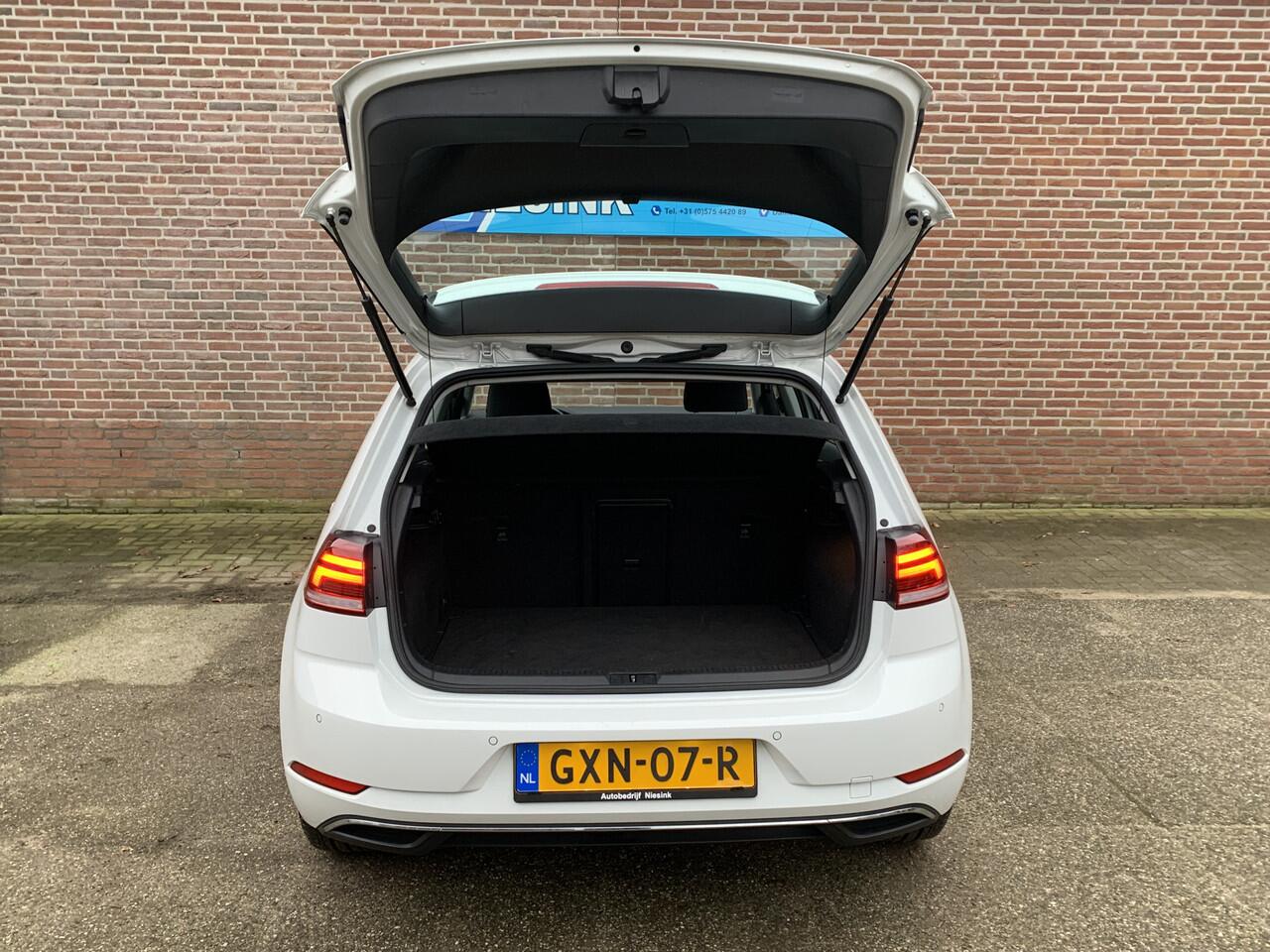 Volkswagen e-Golf Automaat e-Golf