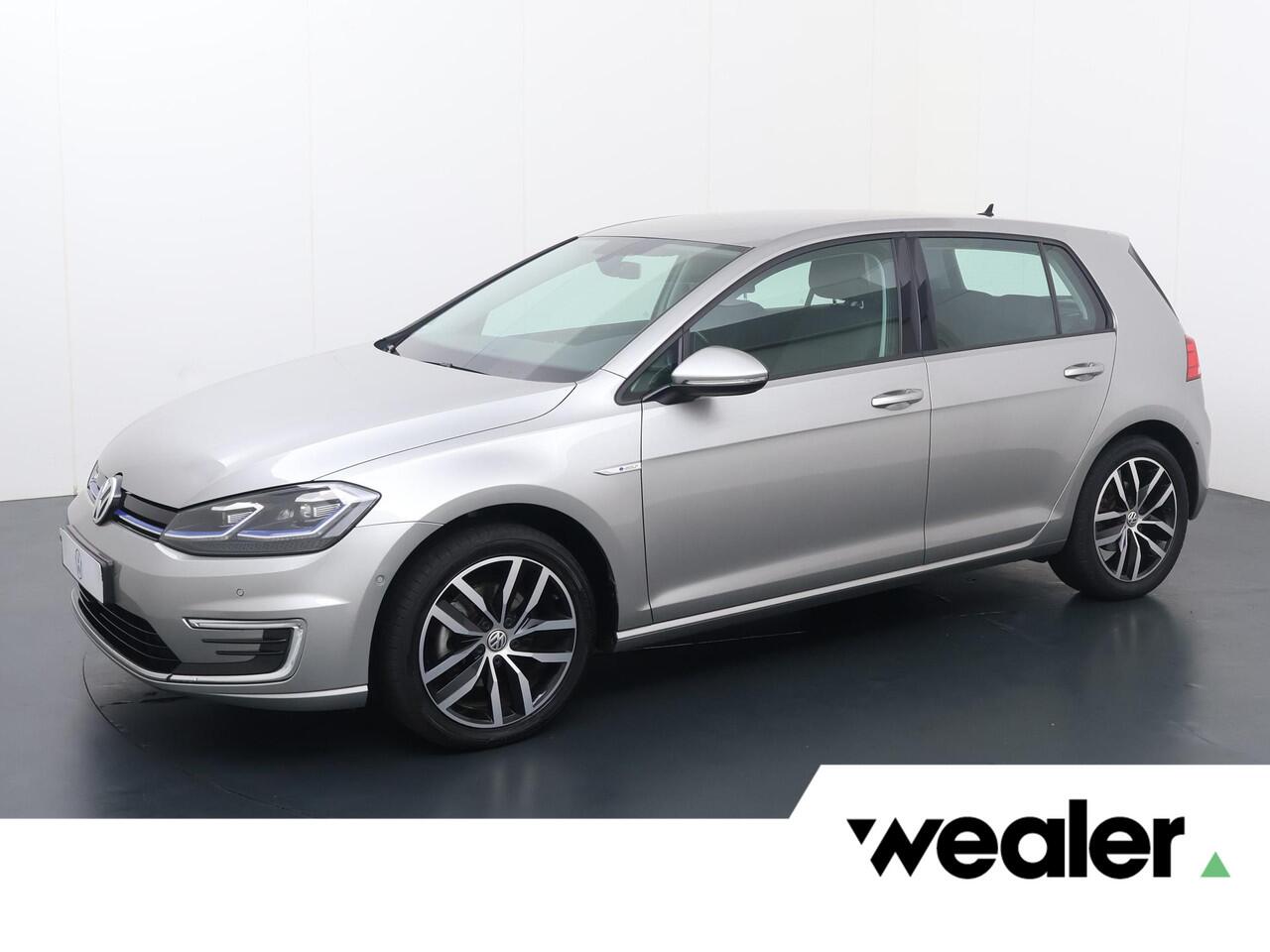 Volkswagen e-Golf E-DITION | 136 PK | SoH 90% | Automaat | Multifunctioneel stuurwiel | Cruisecontrol | Achteruitrij camera |