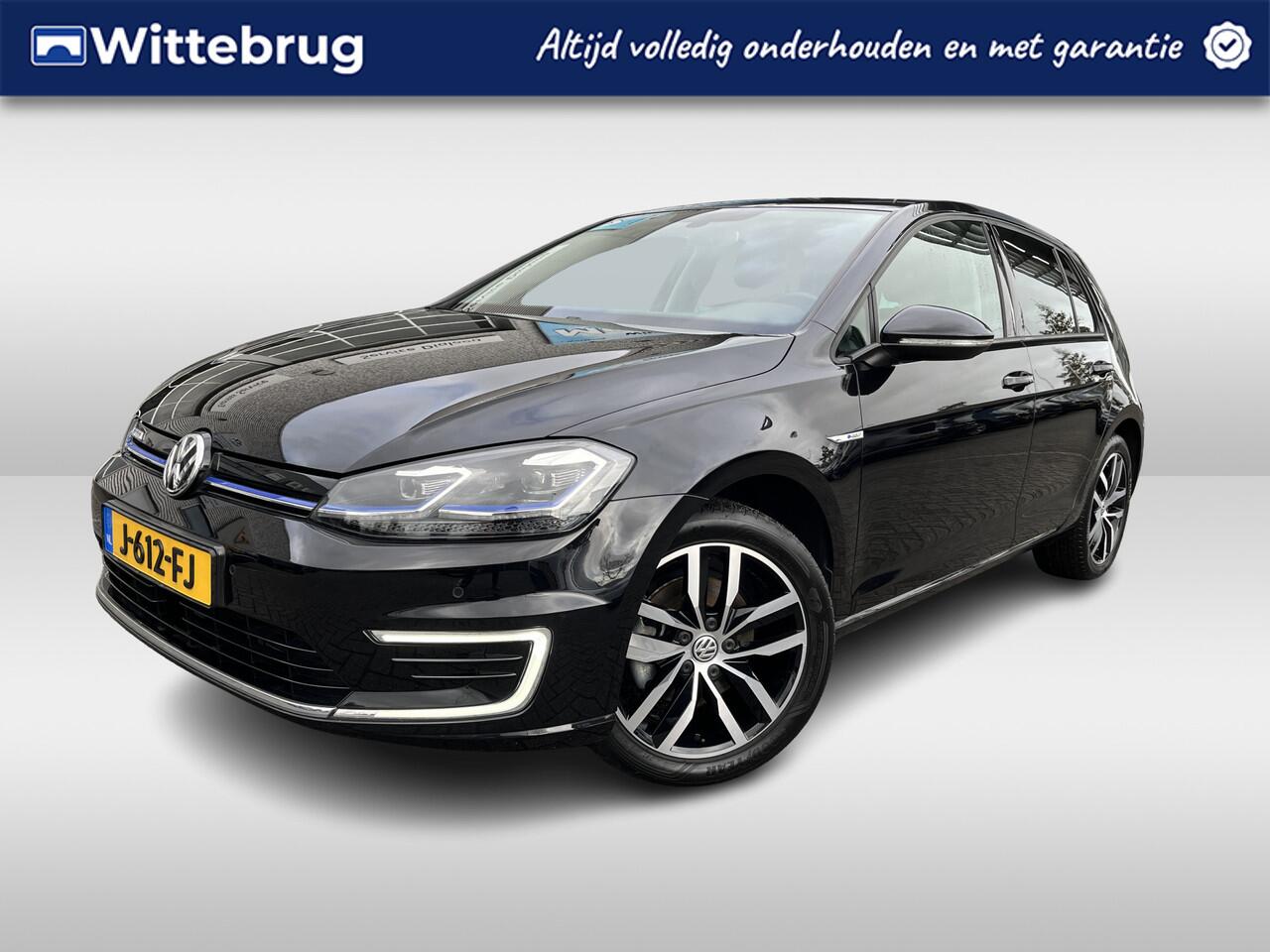 Volkswagen e-Golf E-DITION Navigatie / Parkeersensoren / Voorruitverwarming / LED / Clima / 17"LM State of Health accu = 90%