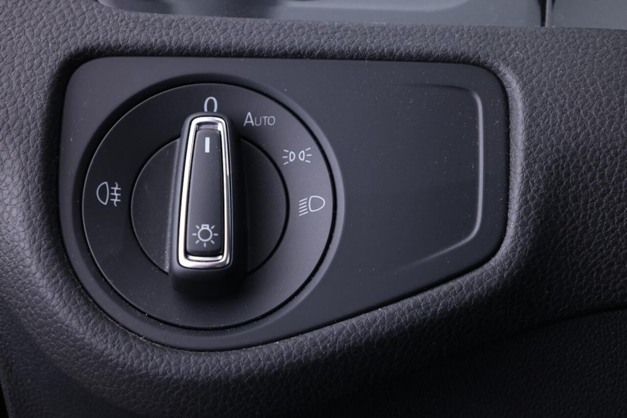 Volkswagen e-Golf E-DITION | Full LED | NAVI ? 1e Eigenaar | SOH 89%