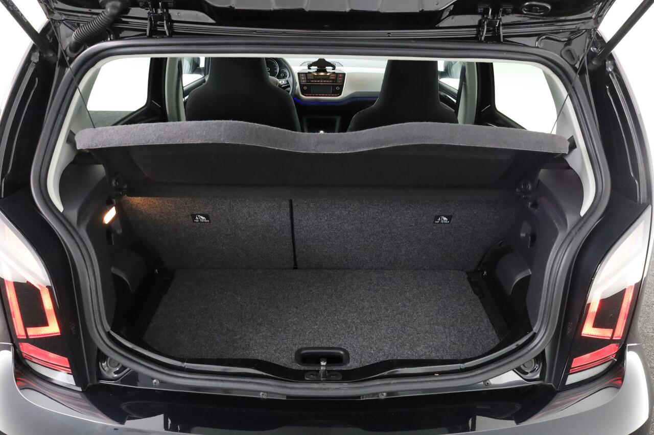 Volkswagen e-Up e-Up! Fabieksgarantie 27-12-2026 of 100dkm