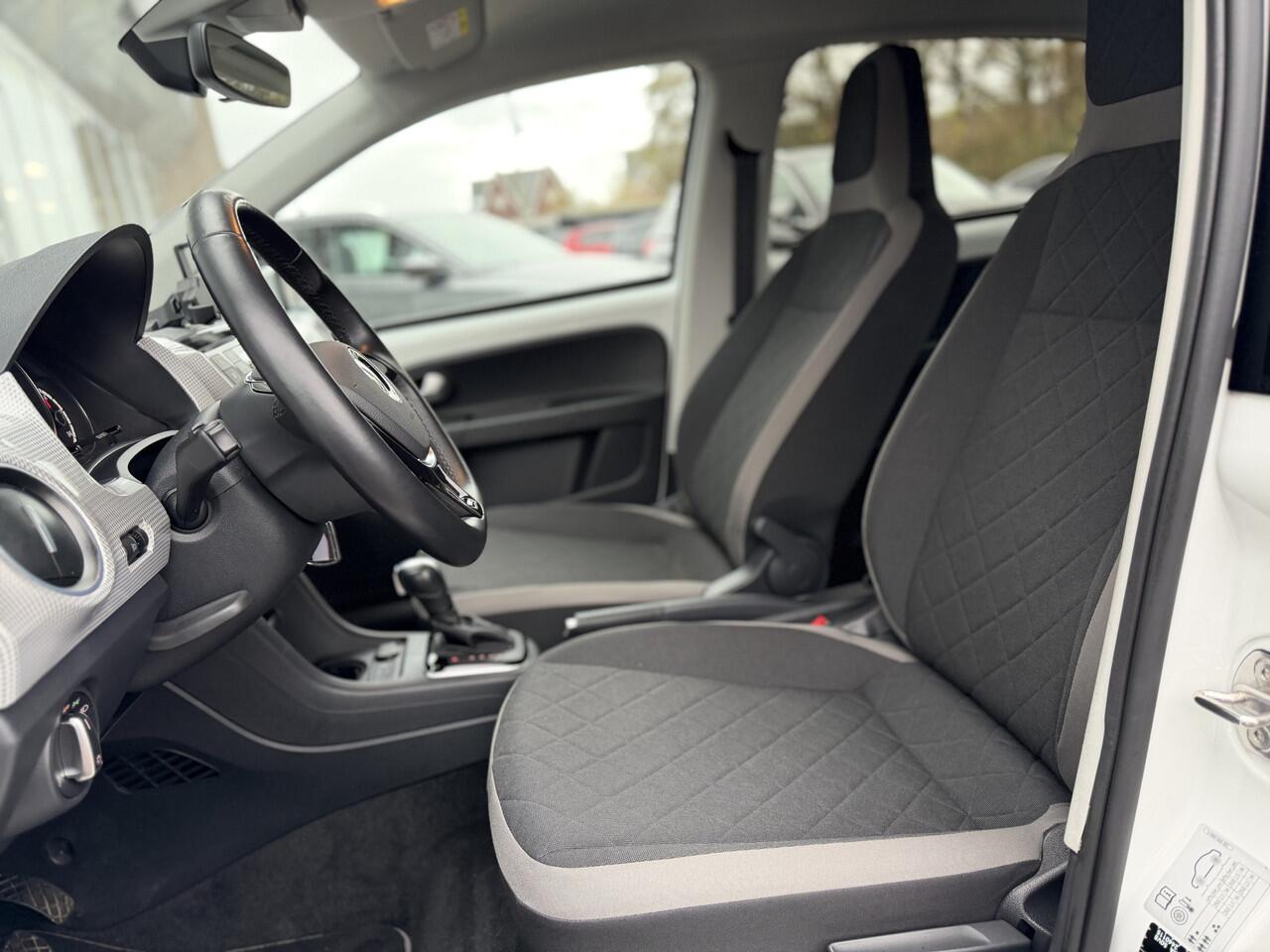 Volkswagen e-Up e-Up! Style | Camera | Cruise | Stoelverwarming