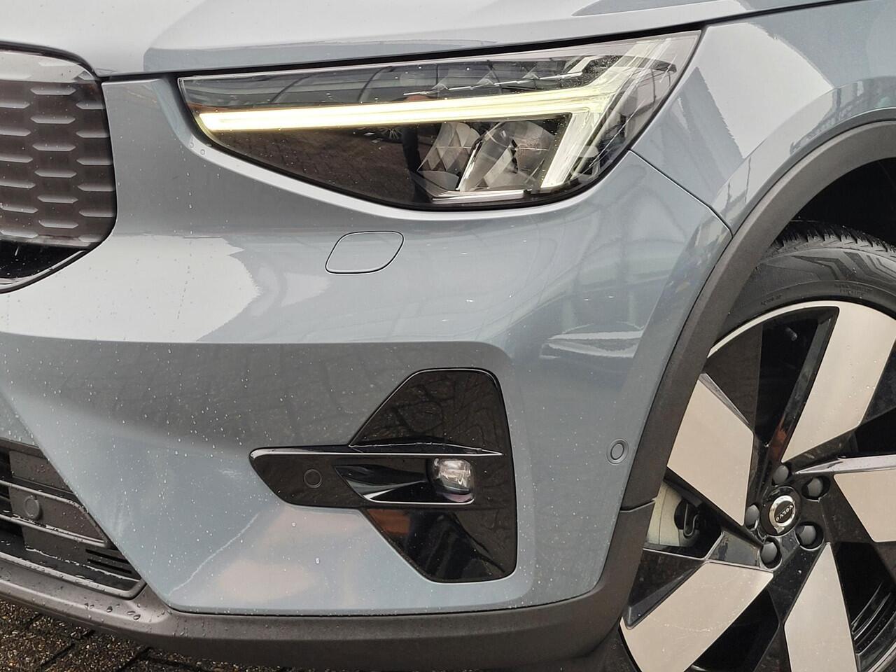 Volvo C40 Recharge Twin Ultimate 78 kWh | SoH 95,4% | Trekhaak | Panoramadak | 360 Camera | Harman & Kardon | Memory Stoelen | Winterpack