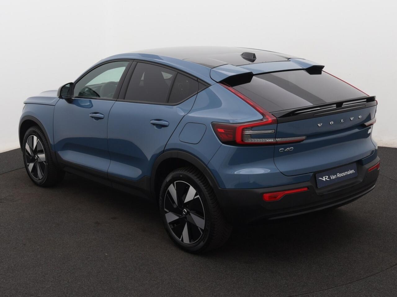 Volvo C40 Extended Plus 82 kWh Adaptive cruise | Trekhaak | Getint Glas