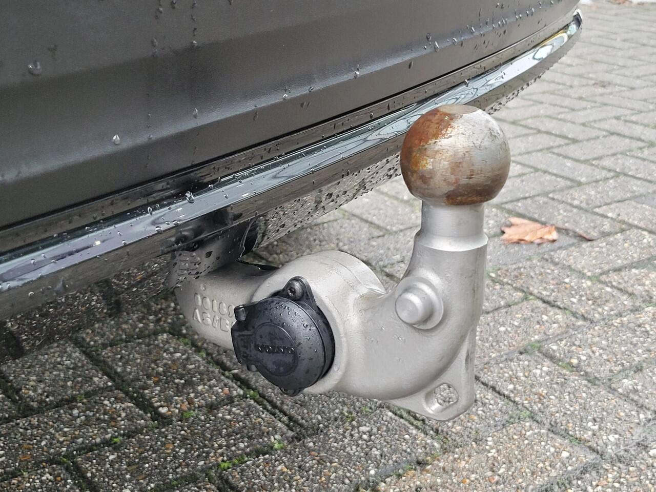 Volvo C40 Recharge Twin Ultimate 78 kWh | SoH 95,4% | Trekhaak | Panoramadak | 360 Camera | Harman & Kardon | Memory Stoelen | Winterpack