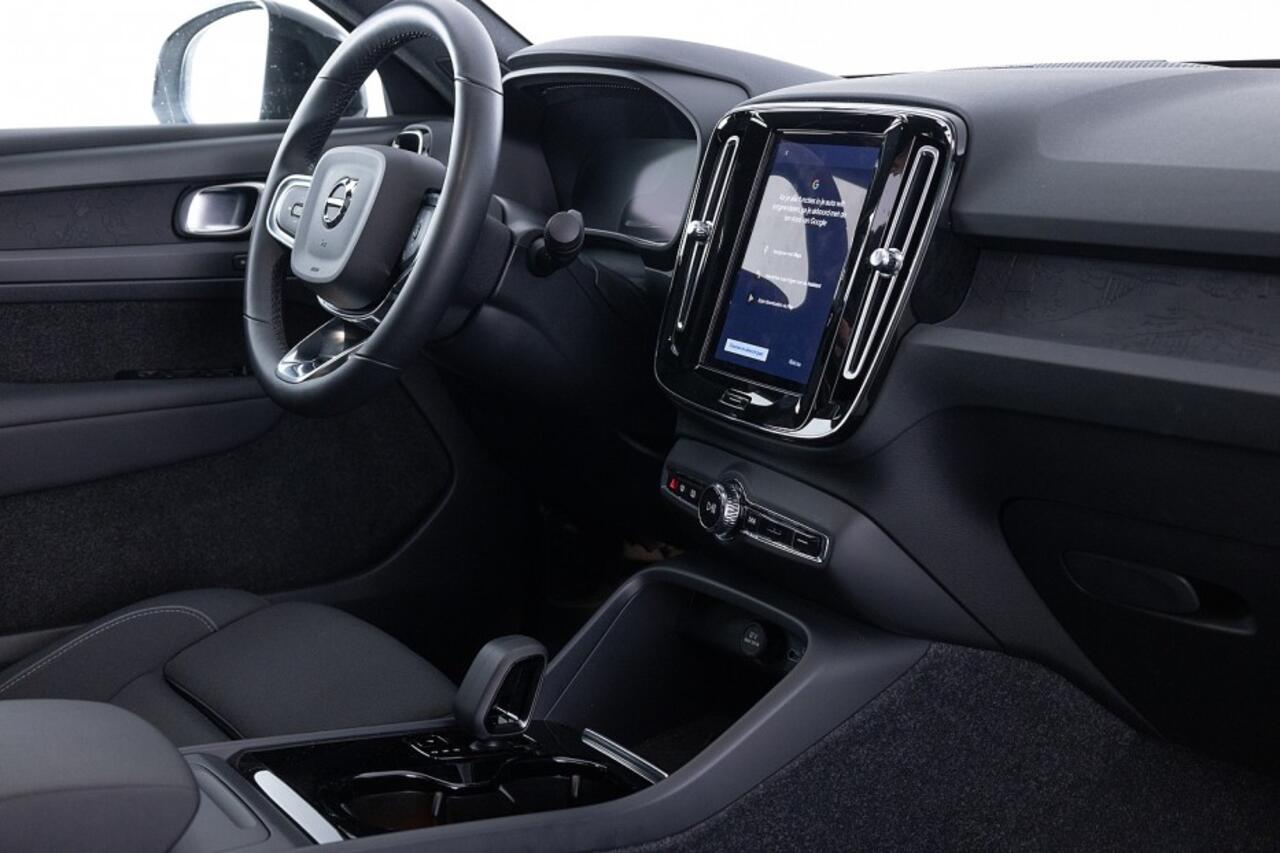 Volvo C40 Recharge Twin Intro Edition 78 kWh | SOH 92% | PANORAMADAK | harman/kardon