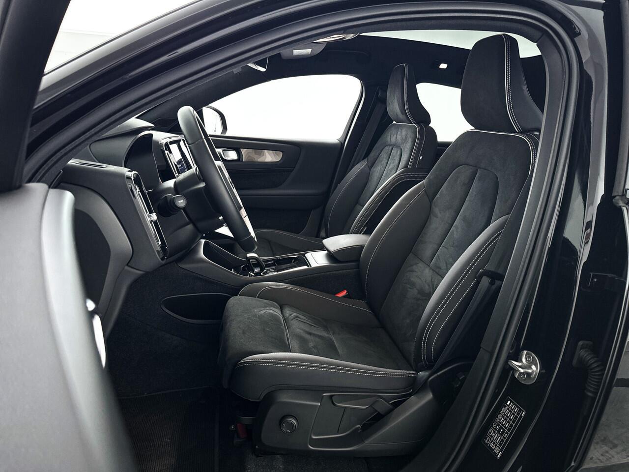 Volvo C40 Single Motor Extended Range Plus 82 kWh | Panoramadak | Parkeercamera | Stoel- en Stuurverwarming | Trekhaak