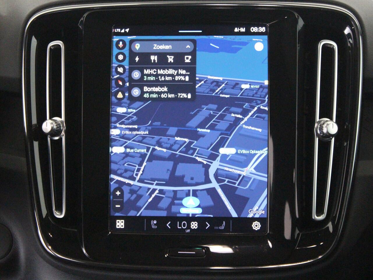 Volvo C40 Recharge Ultimate 69 kWh | Trekhaak | LED | Getinte ruiten |*