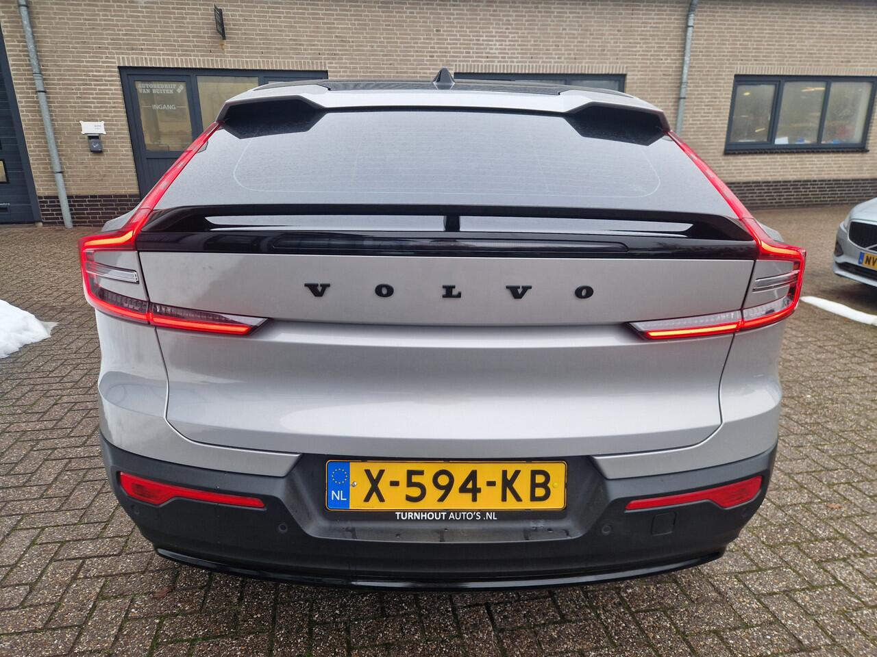 Volvo C40 Single Motor Plus 69 kWh Pano | Cam | Verwarmd stuur