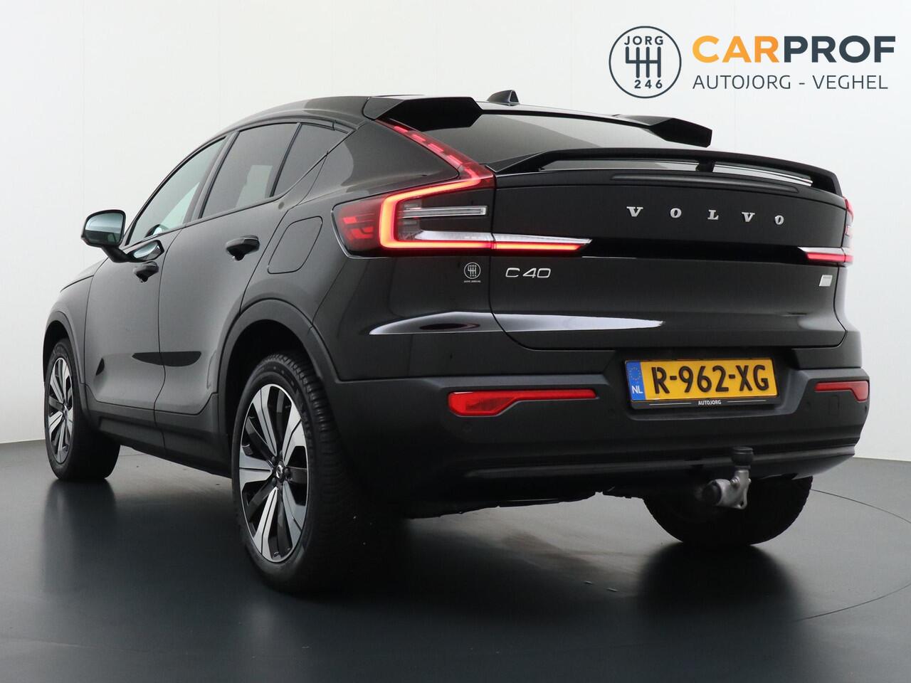 Volvo C40 Single Motor Plus 69 kWh SOH 97% | NAP | Trekhaak | Camera | Panoramadak | Adaptive Cruise