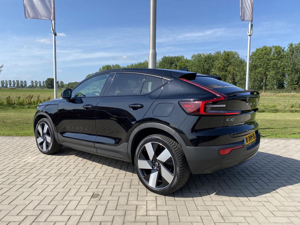 Volvo C40 Recharge Twin Intro Edition 78 kWh, trekhaak electrisch, rangeverlenger trekhaak electrisch, met warmtepomp (rangeverlenger) Premium audio Harman Kardon