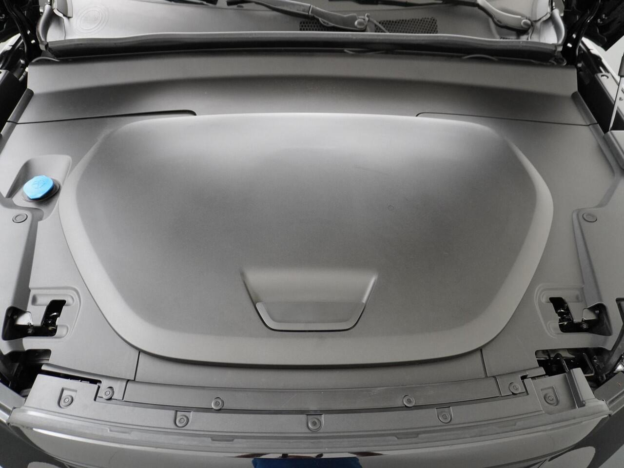 Volvo C40 Single Motor Plus 69 kWh SOH 97% | NAP | Trekhaak | Camera | Panoramadak | Adaptive Cruise