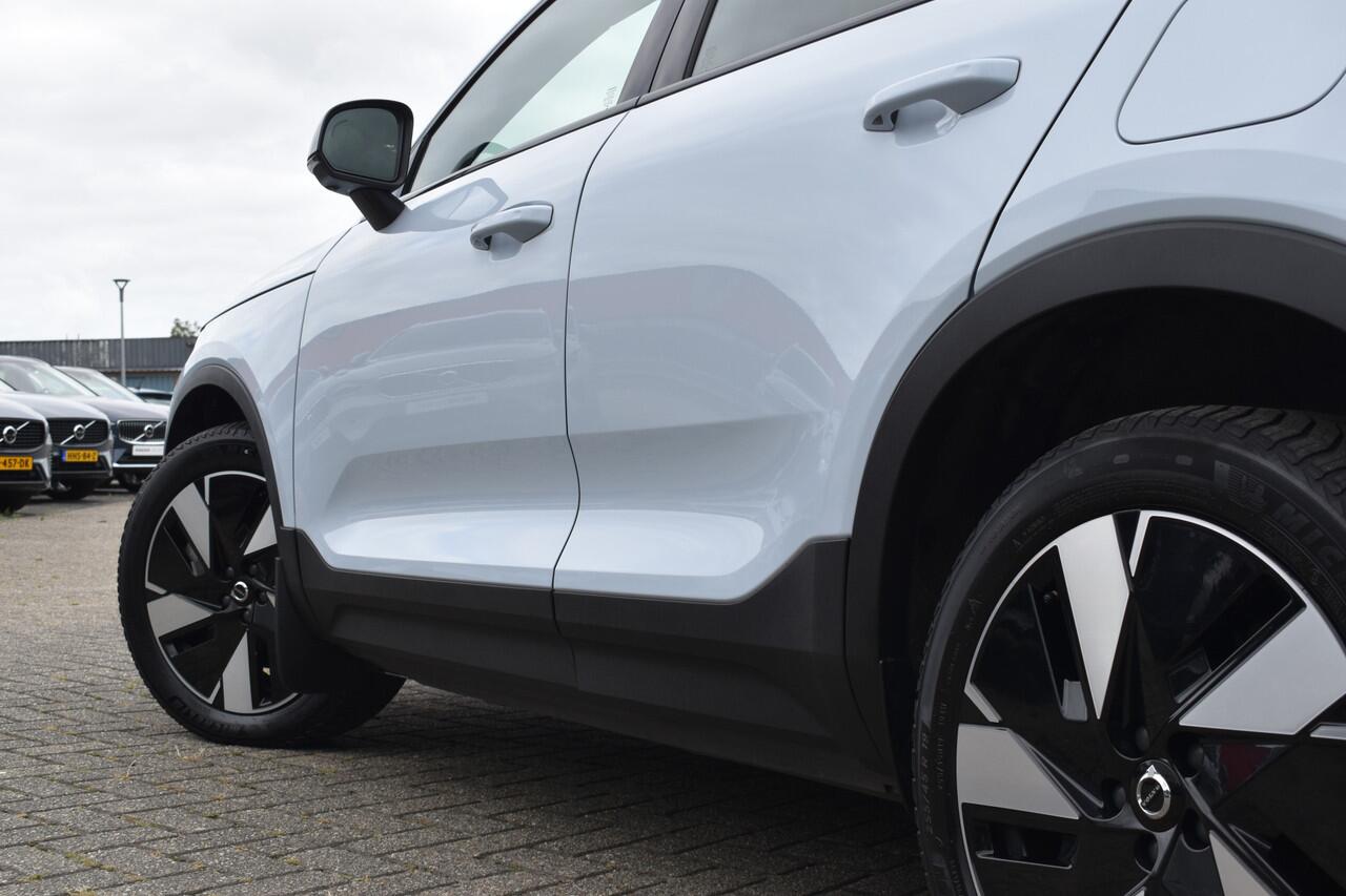 Volvo C40 Recharge Twin Ultimate 82 kWh 408 PK Woolblend | ACC | Pano Dak | Trekhaak | Stoel Stuur verwarming |360 Camera | 19 inch