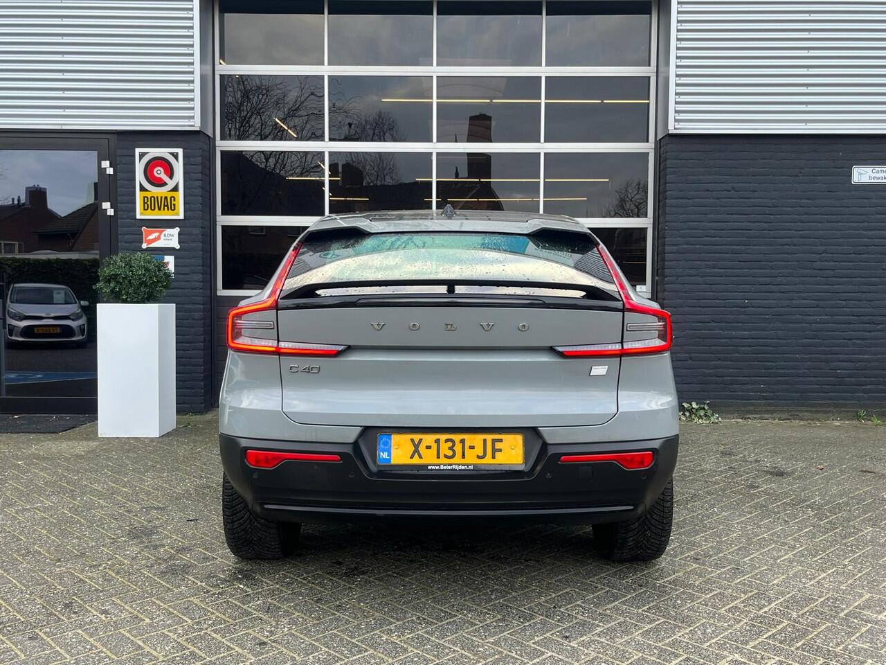 Volvo C40 69 kWh, Automaat, Bluetooth, CarPlay, Camera, Cruise, NAP, BTW