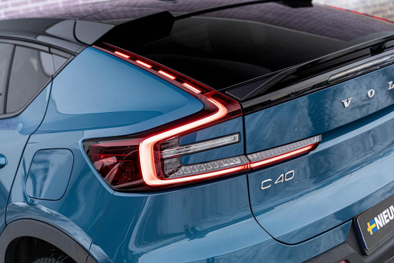 Volvo C40 Recharge Twin Intro Edition 78 kWh | 360 Camera | Stuur-/Stoelverwarming | Adaptive Cruise Control | Keyless Entry | Getint Glas | 20" Wielen | Apple Carplay |