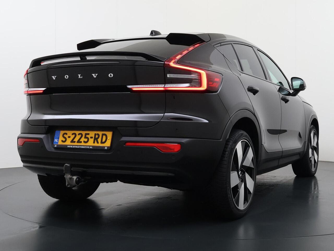 Volvo C40 Recharge Plus 69 kWh SOH 93% STOEL/ STUURVERW. | PANO| WARMTEPOMP| ELEK. TREKHAAK| ELEK. ACHTERKLEP| DODE HOEK| CAMERA|