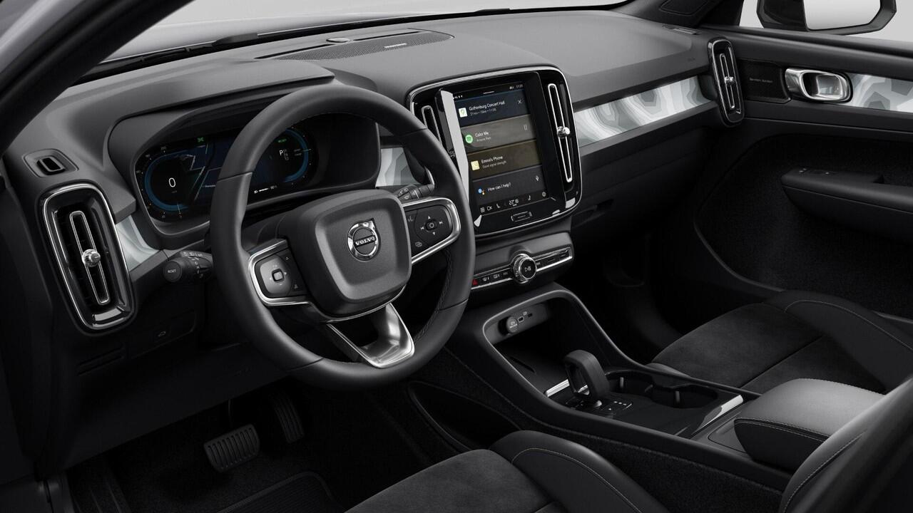 Volvo EC40 SINGLE MOTOR EXTENDED RANGE ULTRA 82 kWh -PANO.DAK|HARMAN/KARDON|PIXEL.LED|360°CAM|20"