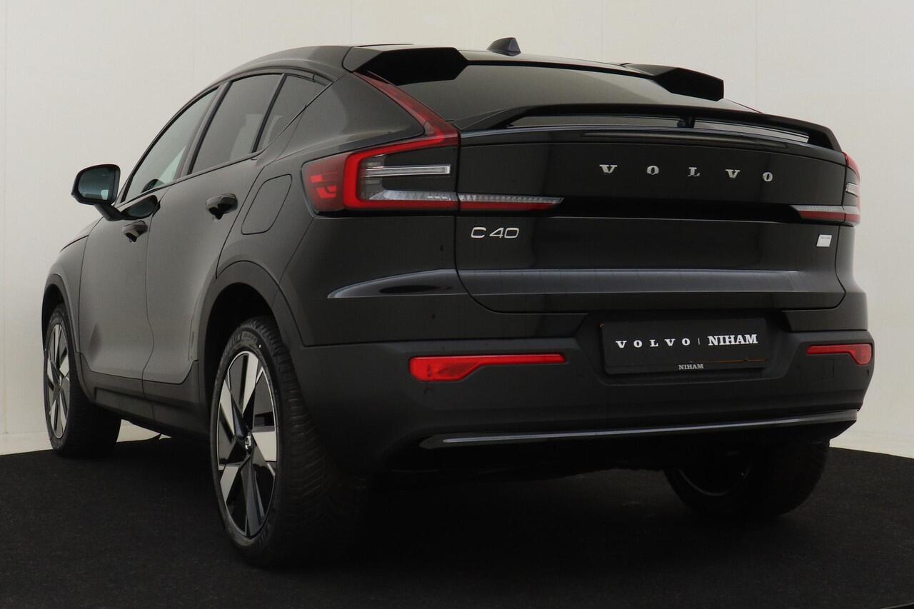 Volvo EC40 SINGLE MOTOR PLUS 69 kWh -PANO.DAK|WARMTEPOMP|PRIVACY.GLASS|KEY-LESS|BLIS