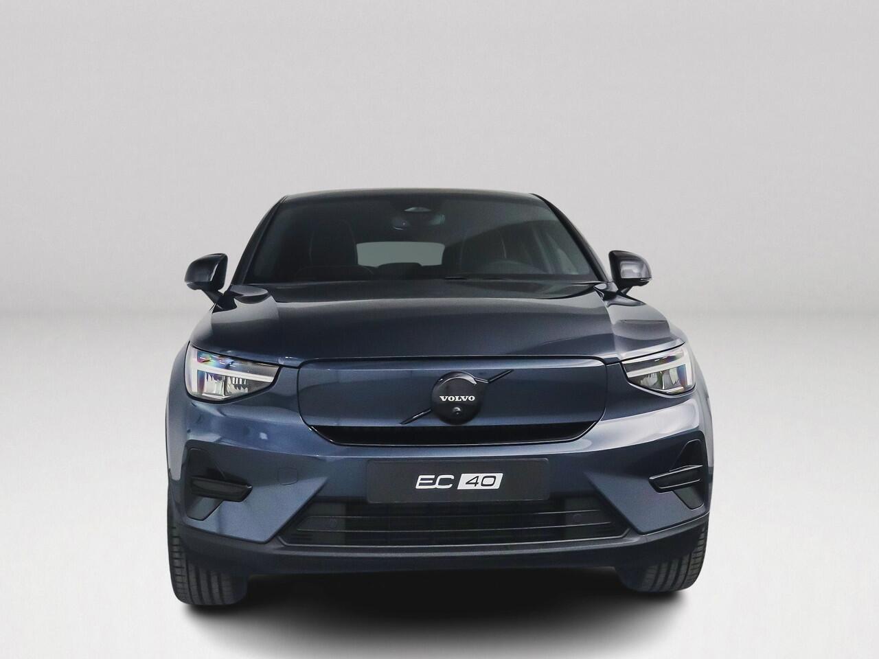 Volvo EC40 Single Motor Extended Range Ultra Black Ed. 82 kWh | Panoramadak | 360° camera | Harman Kardon