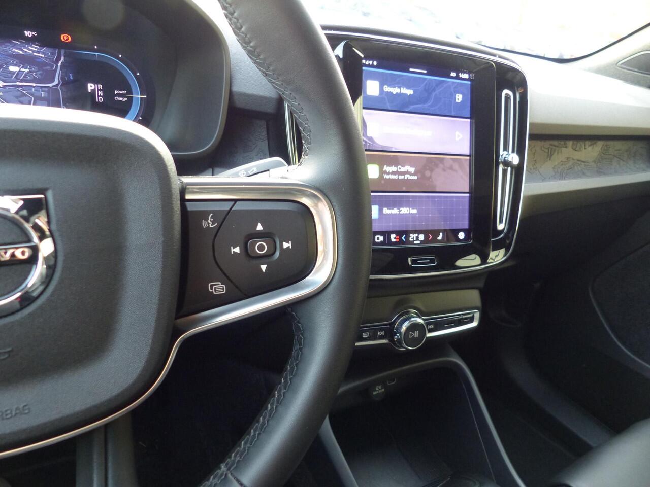 Volvo EC40 Extended Range Plus 82 kWh |Electr. verst. stoelen| Lederen bekleding| Digitale achteruitkijkspiegel|