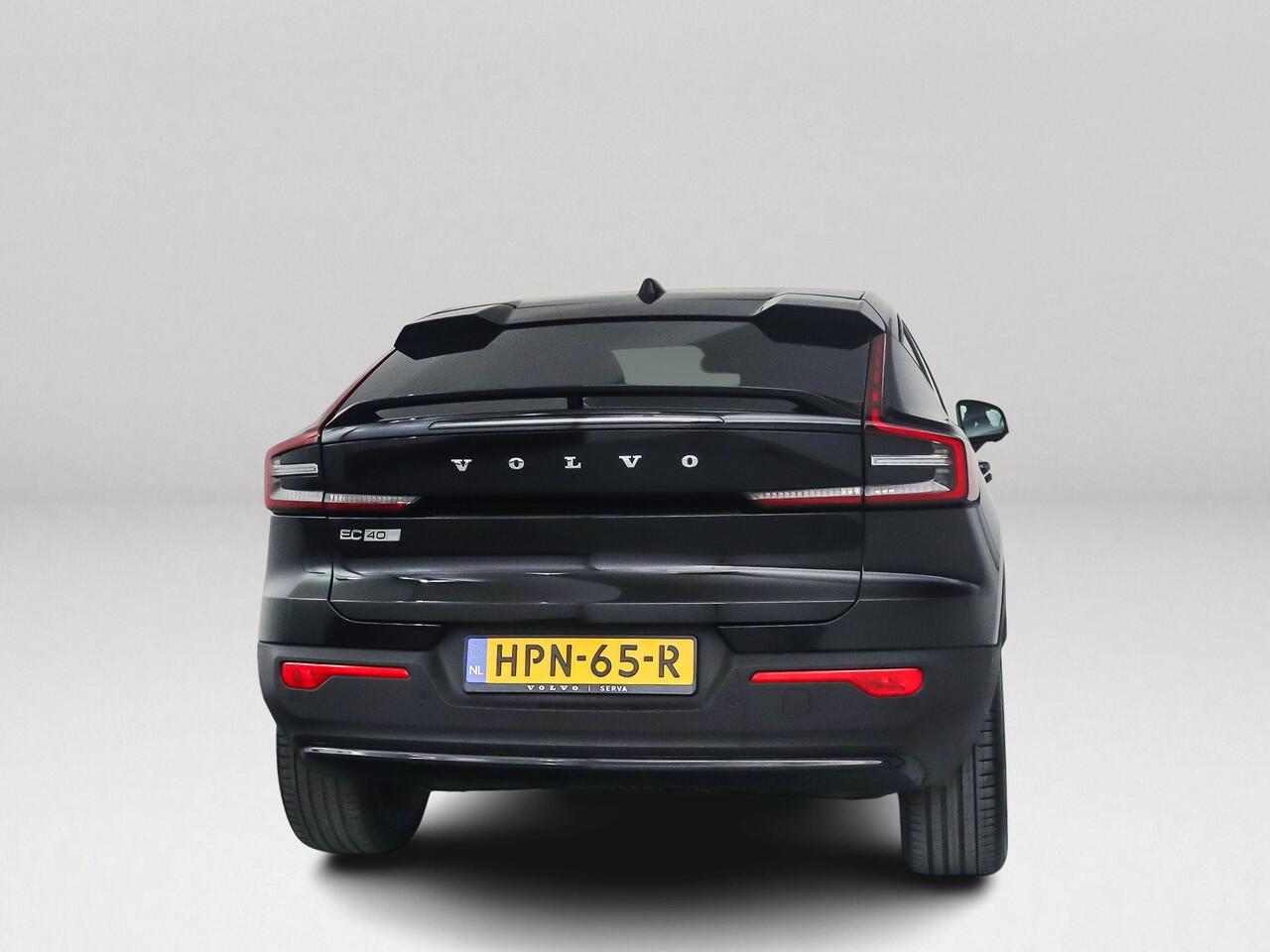 Volvo EC40 Single Motor Extended Range Ultra 82 kWh | Panoramadak | 360° camera | Harman Kardon | Stoel- en Stuurverwarming