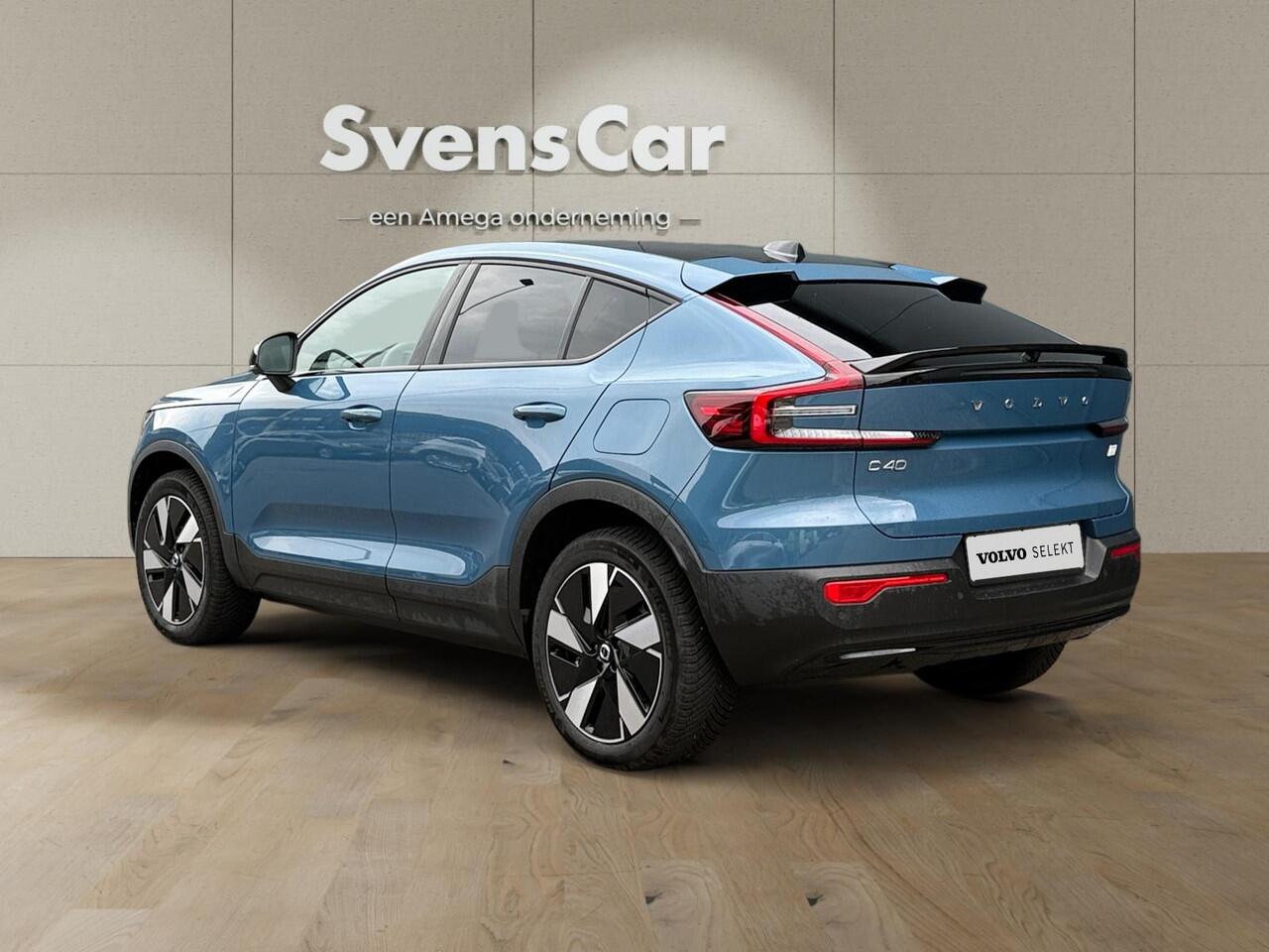 Volvo EC40 Single Motor Extended Range Plus 82 kWh | Nubuck interieur | Stoelverwarming | Keyless Entry | Extra getint glas |