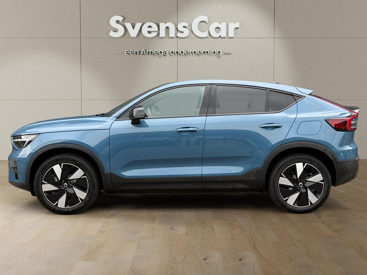 Volvo EC40 Single Motor Extended Range Plus 82 kWh | Nubuck interieur | Stoelverwarming | Keyless Entry | Extra getint glas |