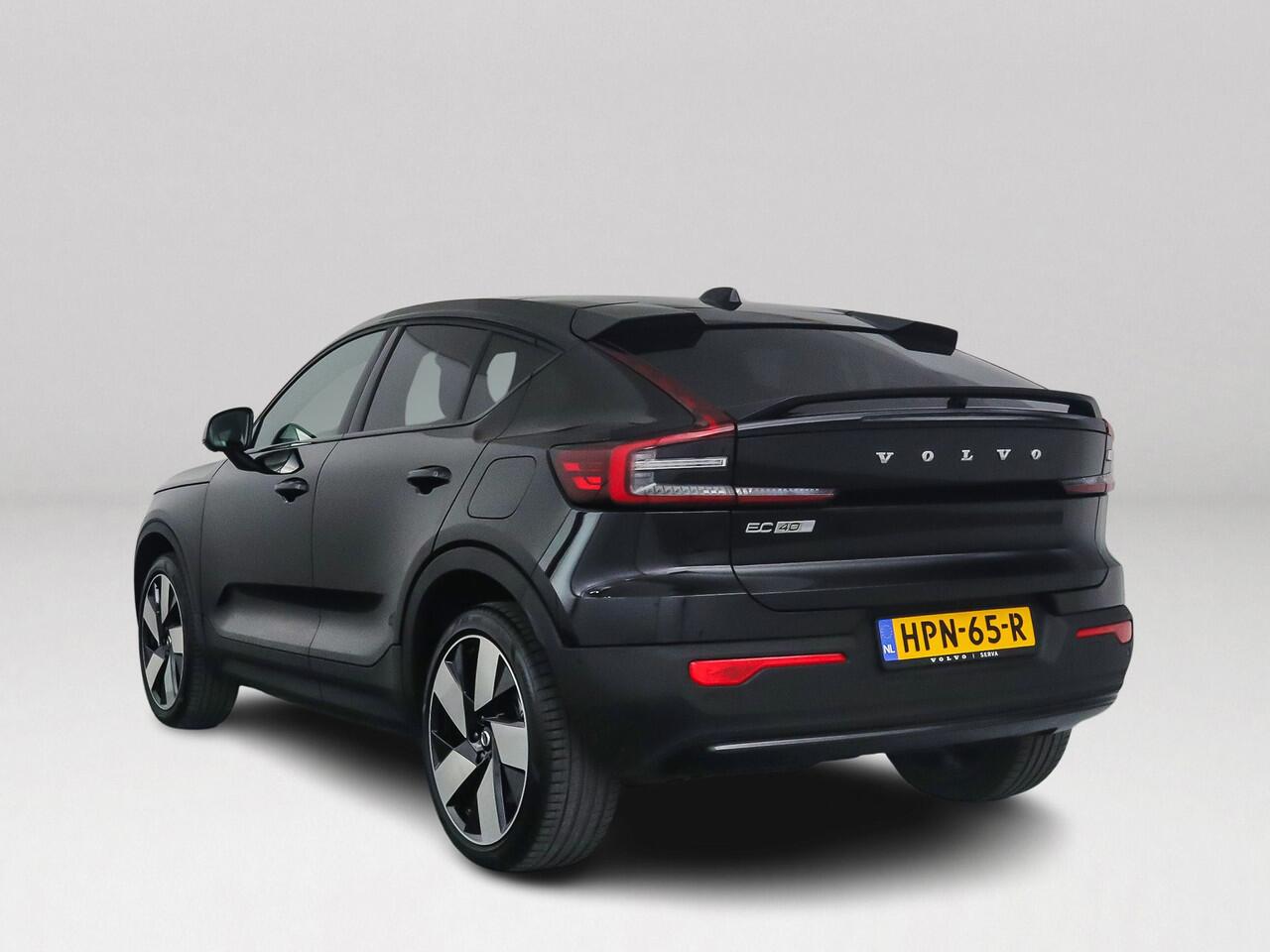 Volvo EC40 Single Motor Extended Range Ultra 82 kWh | Panoramadak | 360° camera | Harman Kardon | Stoel- en Stuurverwarming