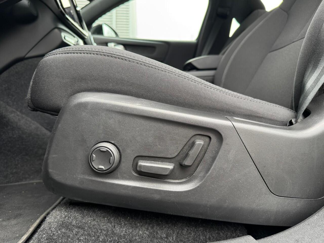 Volvo EC40 Single Motor Extened Range 82 kWh | Pano |H/K |360° |Memory |Stoel/Stuurverrw. |ACC