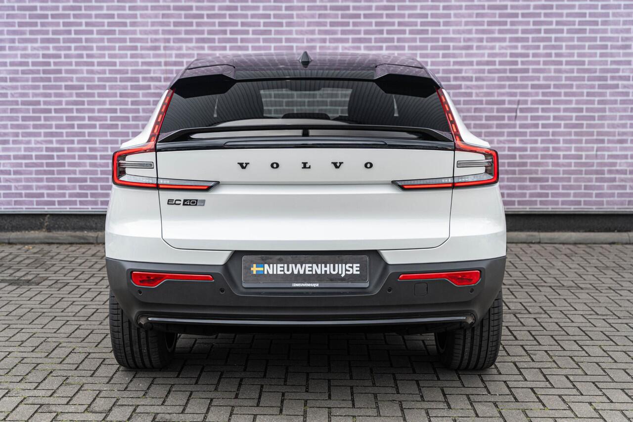 Volvo EC40 Extended Range Ultra Black Edition | Google | Long Range | Luxe Bekleding | Memory | Elek. Stoelen | 360 Camera | Panoramadak | Keyless | Getint Glas