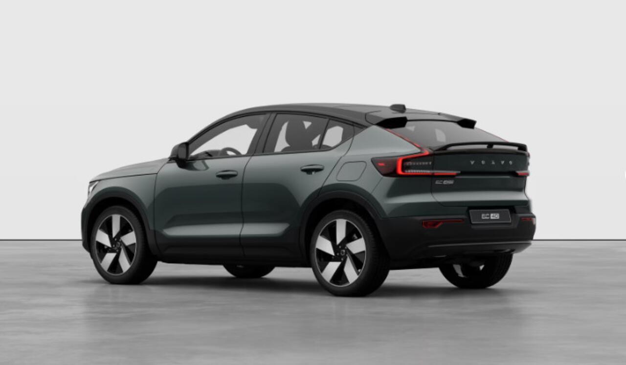 Volvo EC40 252PK Automaat Single Ext. Range Plus / Modeljaar 2026 / Adaptive cruise control / Pilot assist / BLIS / Stoel en stuur verwarming / Elektrische achterklep / Parkeersensoren met camera / Google infotainment / Panoramadak