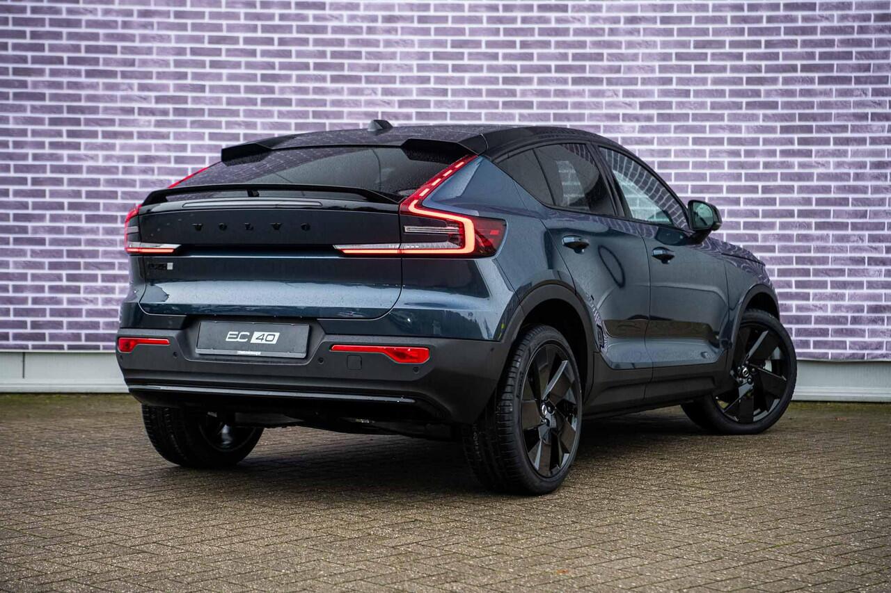 Volvo EC40 Single Motor Extended Range Ultra Black Edition | Harman Kardon | 20" | Panoramadak | Donker Glas | Power Seats |