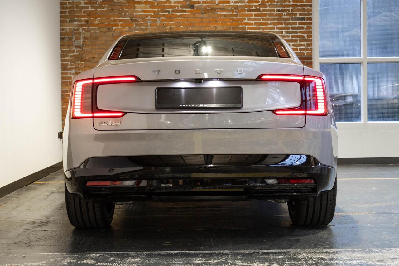 Volvo ES90 Single Motor Ext. R. Ultra Launch Edition 92 kWh | Luchtvering | Elektrochromatisch panoramadak | Geventileerde voor- en achterstoelen | Bowers & Wilkins | Pilot assist | 22 inch. lichtmetalen velgen | Stoel- /stuurwielverwarming | Verwarmde achterbank