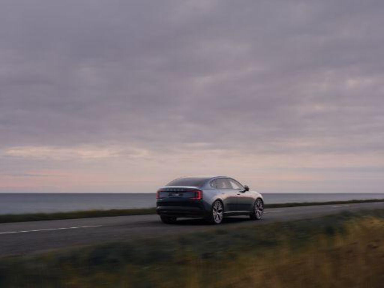 Volvo ES90 Launch Edition 92 kWh | Panoramadak | Bowers & Wilkins | Luchtvering | Nu te bestellen! | Vanafprijs Core 69.995 |