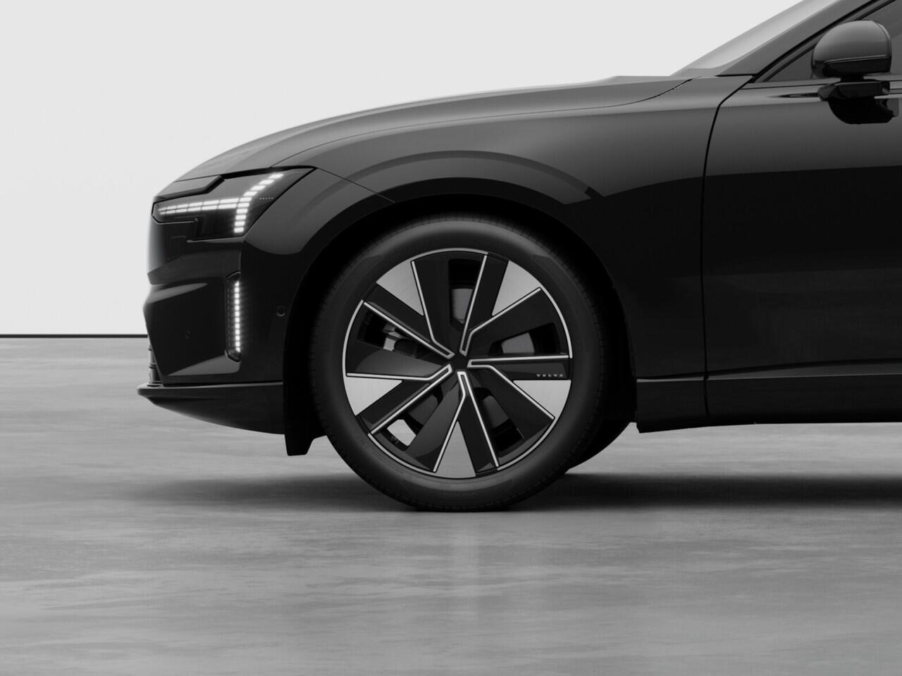 Volvo ES90 Plus Launch Edition 92 kWh | 21" Velgen | Geventileerde stoelen | 360° camera
