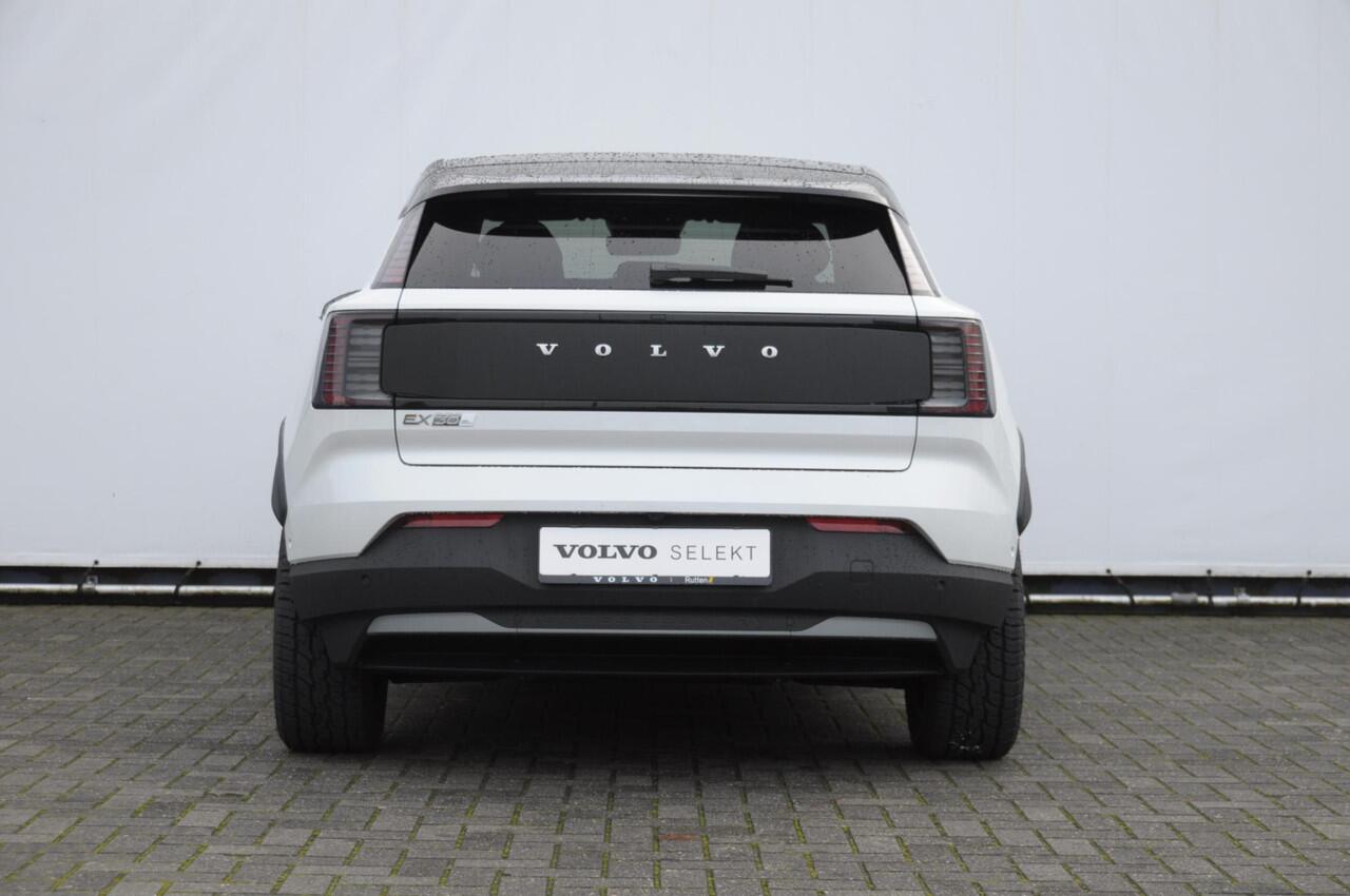 Volvo EX30 Cross Country 428PK Automaat Twin Motor Performance Ultra 69 kWh