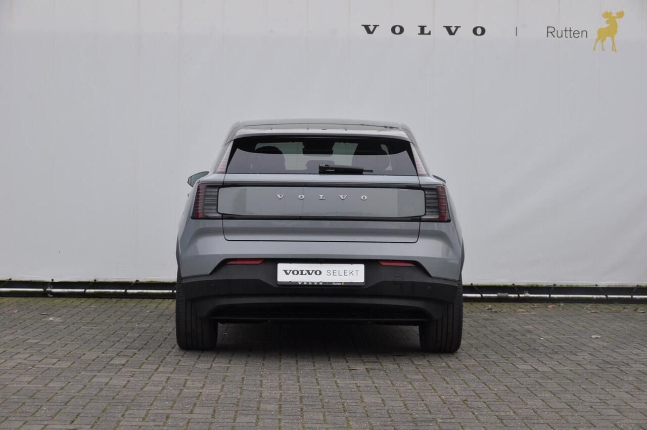 Volvo EX30 272PK Automaat Single Motor Extended Range Plus /Adaptieve Cruise Control/ Dodehoek Detectie / Parkeersensoren voor en achter/ Achteruitrijcamera/ Warmtepomp/ Google Services/