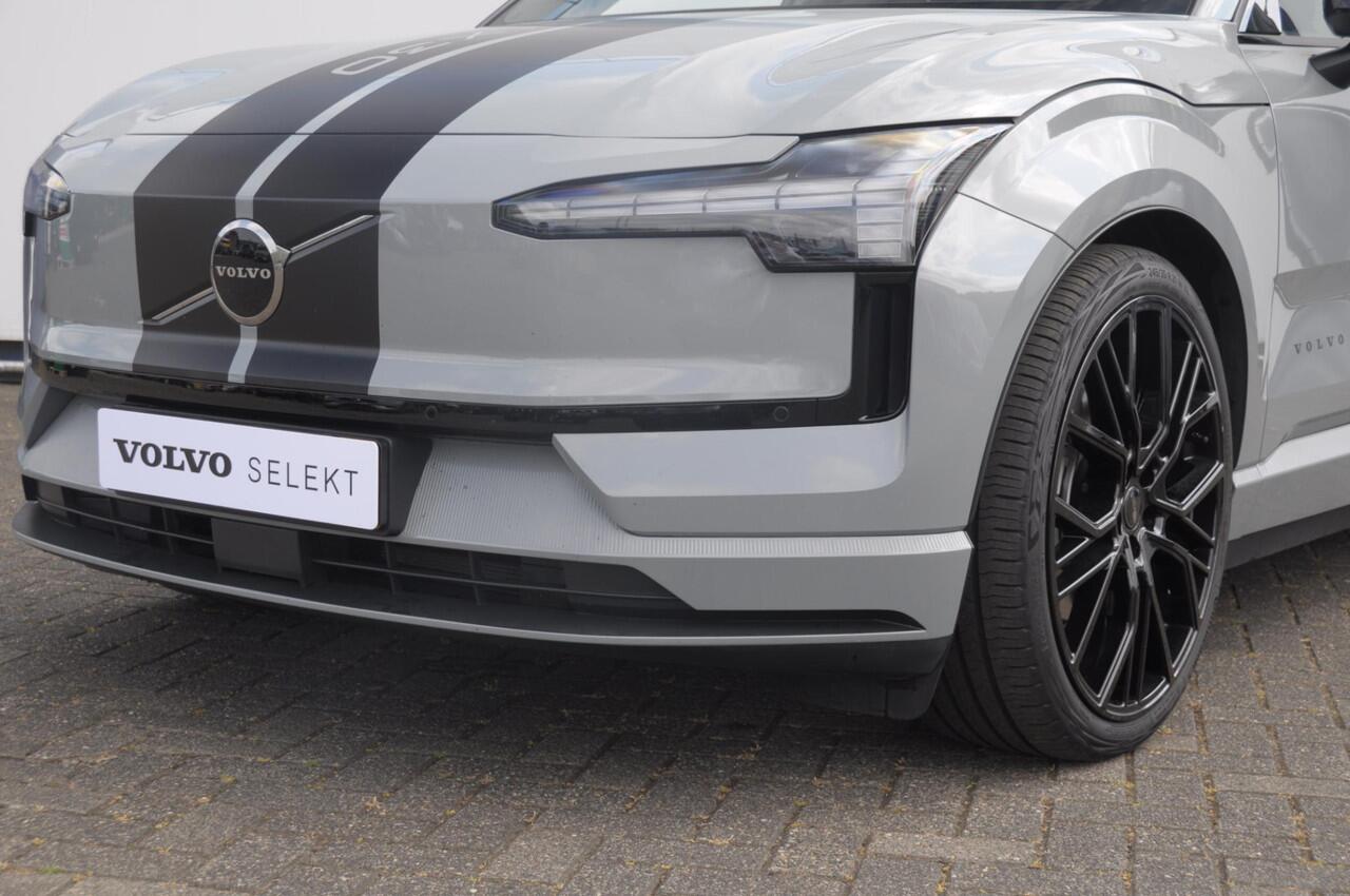 Volvo EX30 272PK Automaat Single Motor Extended Range Plus Volvo EX30 Single Motor Extended Range Plus 69kWh 272PK / Rutten Special! / Adaptieve Cruise Control / Harman Kardon Audio / Verwarmbare Voorstoelen en Stuurwiel /