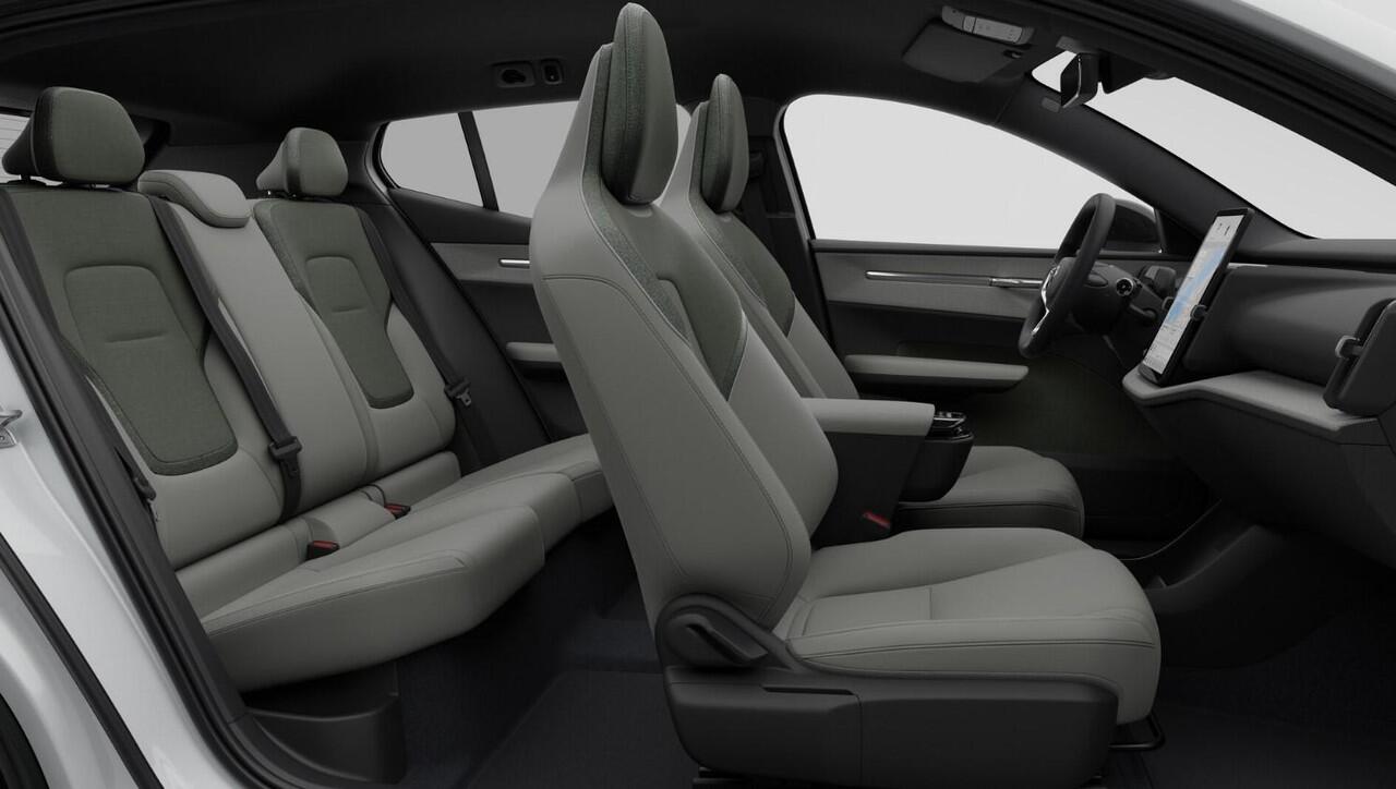 Volvo EX30 SINGLE MOTOR EXTENDED RANGE PLUS 69 kWh -GETINT.GLAS|CAMERA|HK-AUDIO|ADAP.CRUISE|BLIS|PINE