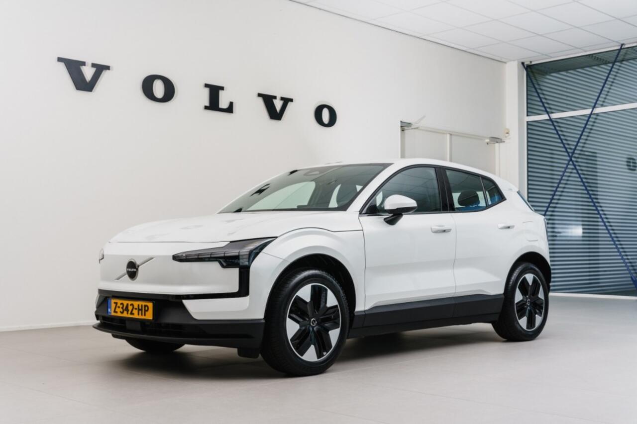 volvo-ex30-core,-single-engine,-cry