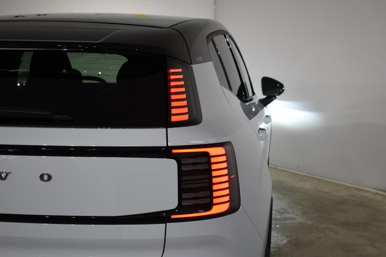 Volvo EX30 272PK Single Motor Extended Range Plus 69 kWh / Climate pack / Cloud Blue / 20 Inch Velgen