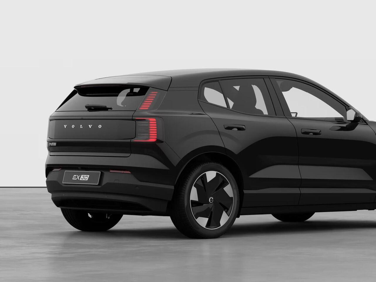 Volvo EX30 Single Motor Extended Range Plus Europa 69 kWh / 17% bijtelling / Levering 2025