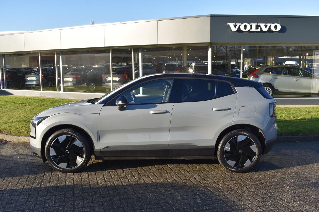 Volvo EX30 Extended Range 272PK Plus 69 kWh | Trekhaak | H&K | ACC | Blis | Getint glas | Camera