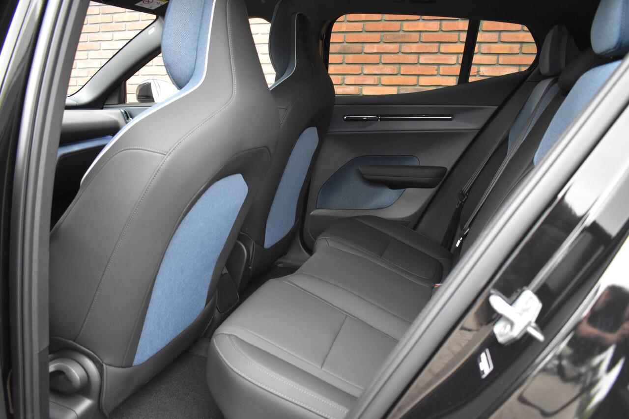 Volvo EX30 Extended Range 272PK Plus ¤ 9000 KORTING | Black Pakket |