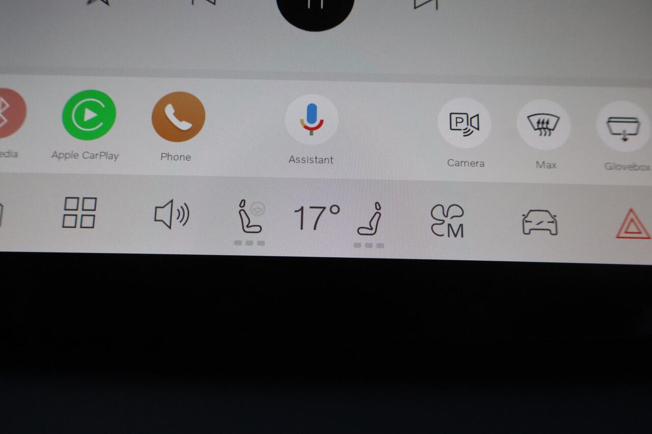 Volvo EX30 Single Motor Extended Range Plus 69 kWh -NL- Auto!! Harmon Kardon I Stoel+Stuur verw I Camera