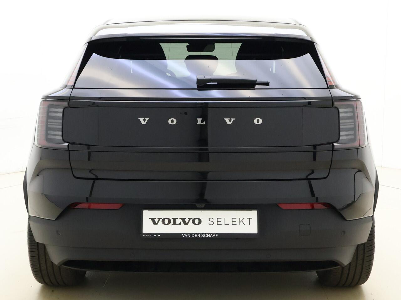 Volvo EX30 Extended Range Plus / DEMO DEAL / Getint glas / Adapt. Cruise / BLIS / Harman&Kardon / Keytag / PDC + Camera / El. Achterklep /